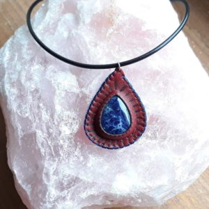 Collier cuir et Sodalite