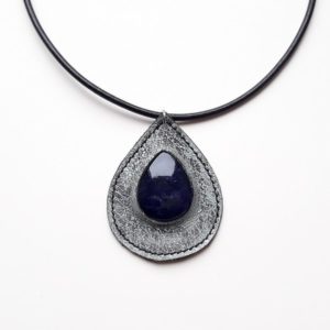 Collier cuir et Sodalite