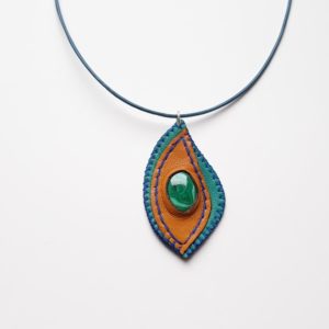 Collier cuir et pierre de Malachite