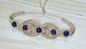 bracelet micro macramé pierre de sodalite Bracelet en micro macramé
